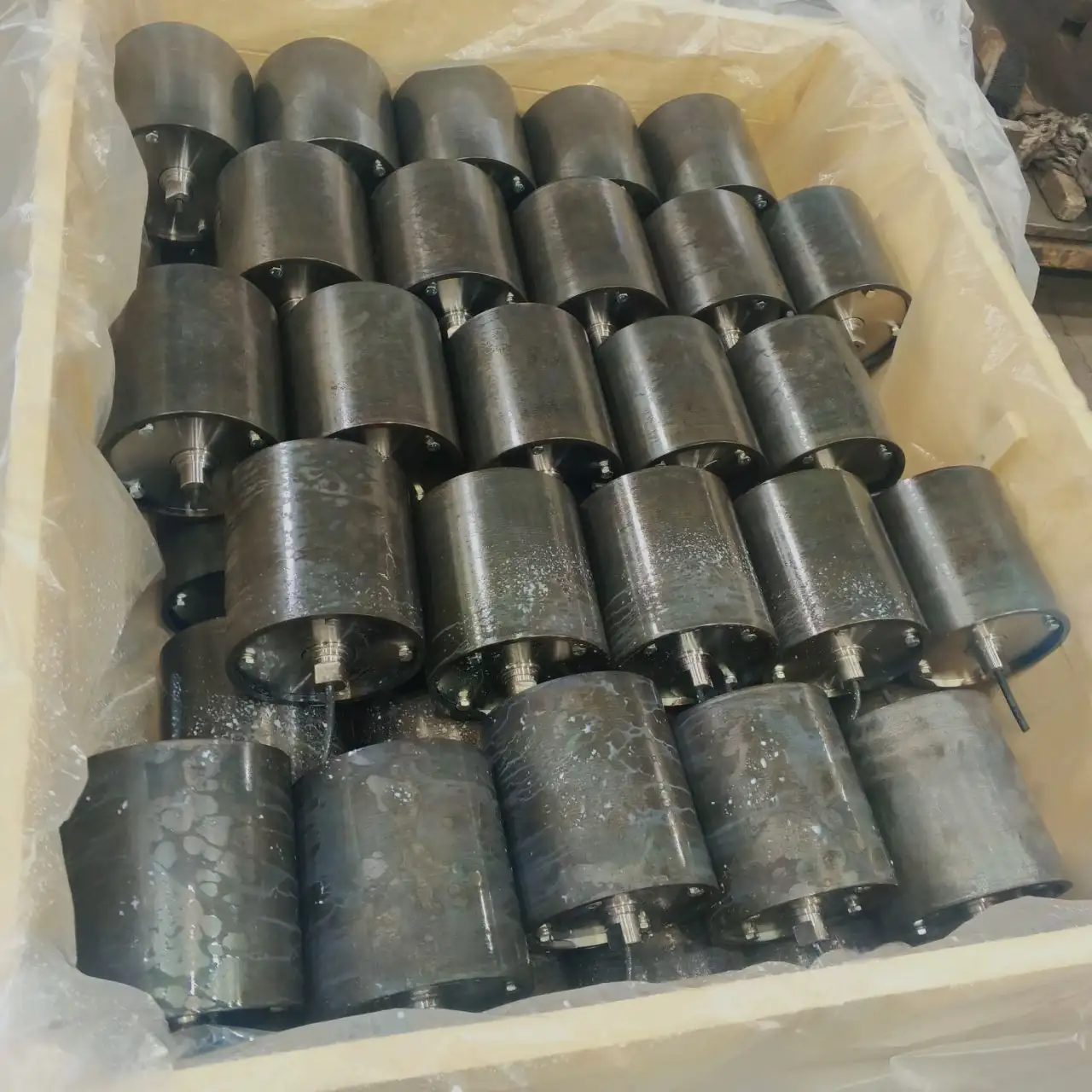 Отгружена партия роликов К-902 для промышленного оборудования