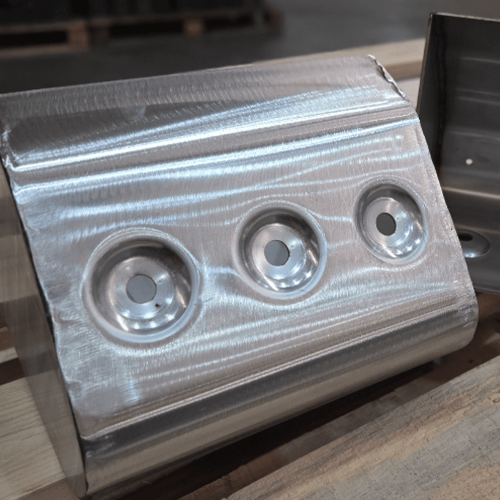 Ковш элеватора 30213760 AUMUND BW-GL 250/220